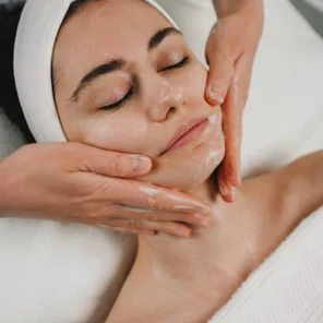 Классический массаж лица